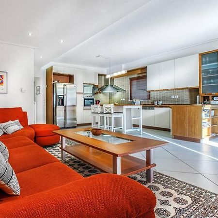 Spacious Apartment In Glyfada Close To The Sea Athene Buitenkant foto