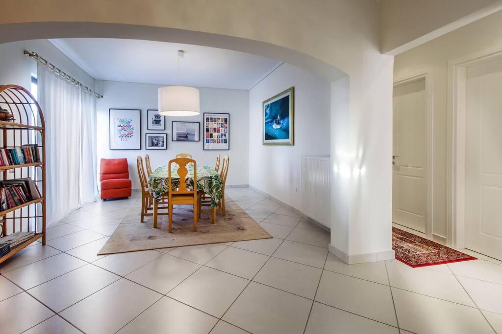 Spacious Apartment In Glyfada Close To The Sea Athene Buitenkant foto